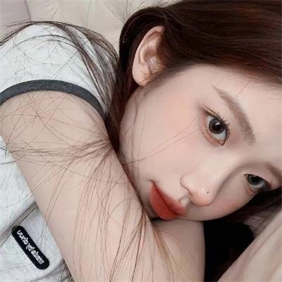 草莓之夜 在线观看